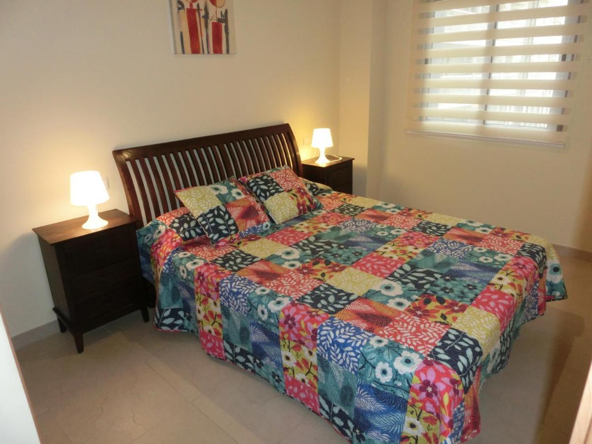 Edessa - Mondrian Lux Sea View Apartment โอโรเปซาเดลมาร์ ภายนอก รูปภาพ